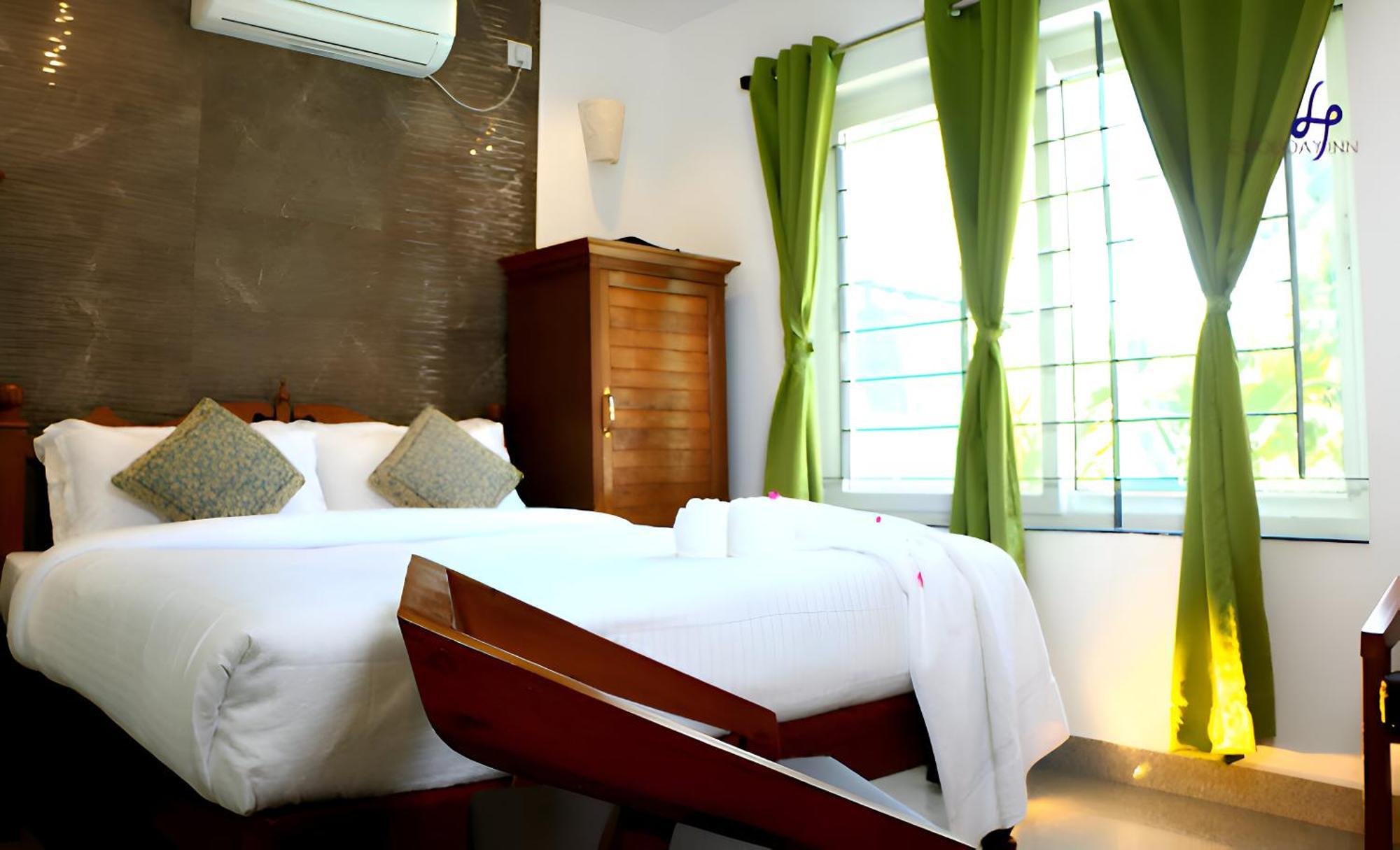 Le Holiday Inn Puducherry Eksteriør billede